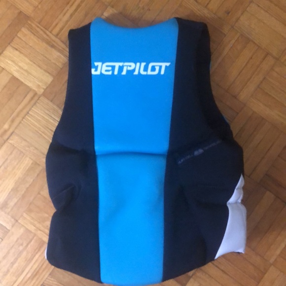 BRAND NEW NEVER USED Jet Pilot Light Neoprene DOT Approved Vest - Picture 2 of 3